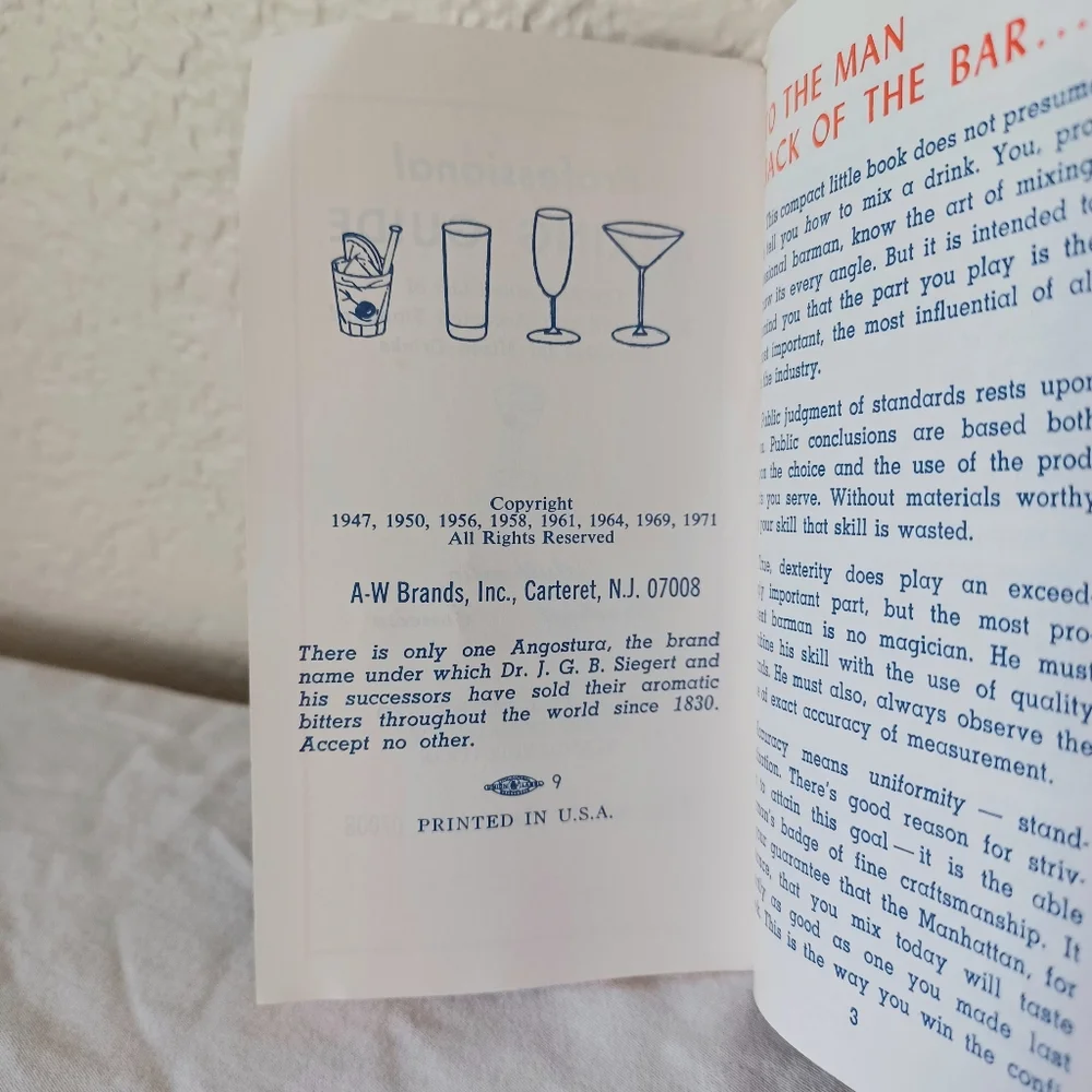Vintage Professional Mixing Guide Bartenders Book 1971 Pocket Size